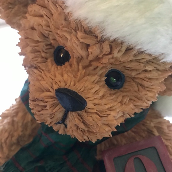 Young’s Large Holiday Gifts Christmas Bear - Picture 11 of 16